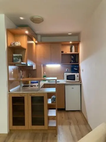 Iskra Suite Golden Sands Apartment