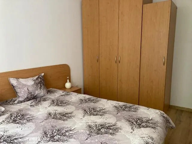 Iskra Suite Golden Sands